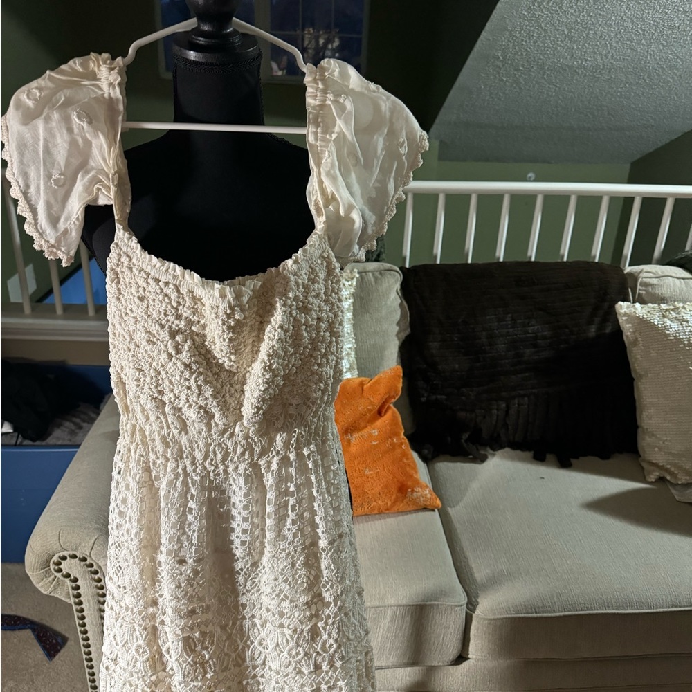 Long lace dress